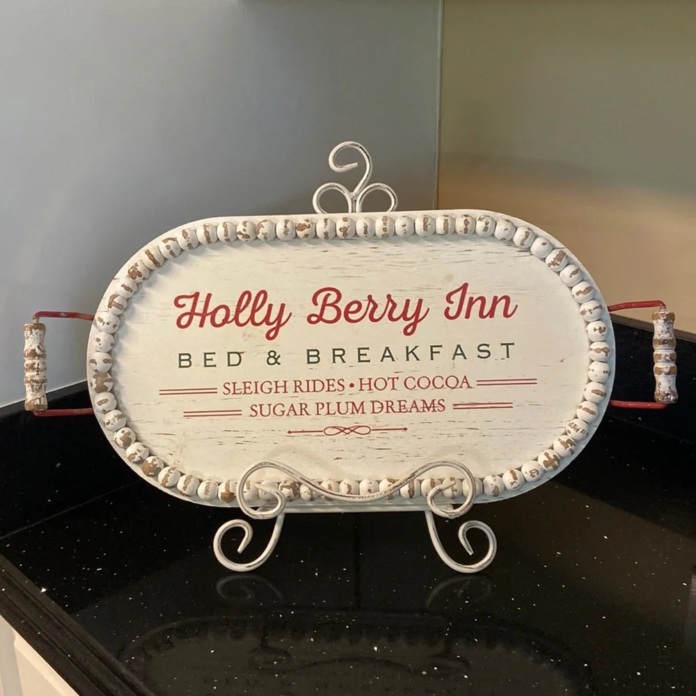 18” Tray HOLLY BERRY Christmas Holiday Wood Shabby Chic Chippy Beaded Farmhouse - Picture 1 of 10